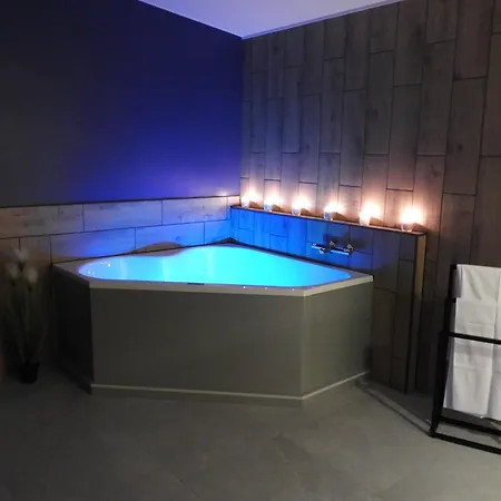 게스트하우스 Hors Du Temps 4*